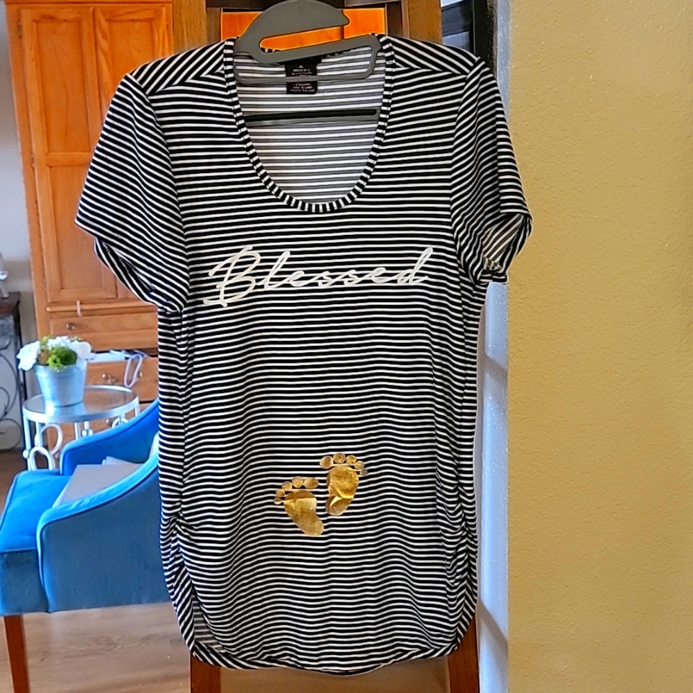 Violet & Ruby Maternity Shirt